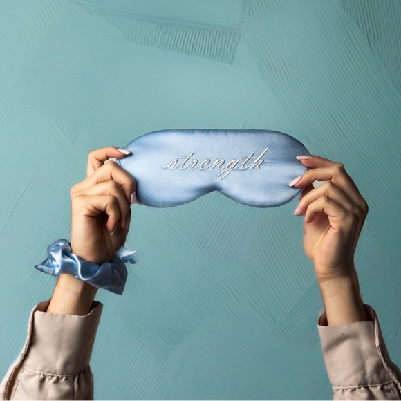 Blue Silk Sleep Set - Manifest Strength! - Picture 3 of 4